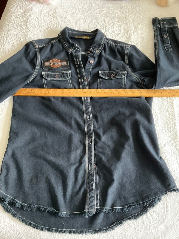 HD Black, Studded Womens Button Up, Fray Trim Bottom Size M