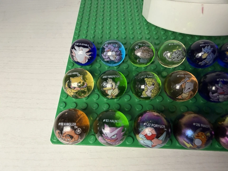 Lote Holograma Riachu Colección Mármol Mármol Tirador Ninetails Colección Pokémon De Colección Foto 4 de 4