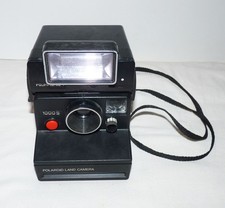 Appareil photo instantané vintage - Polaroid 1000 S + flash Polatronic 1 Noir