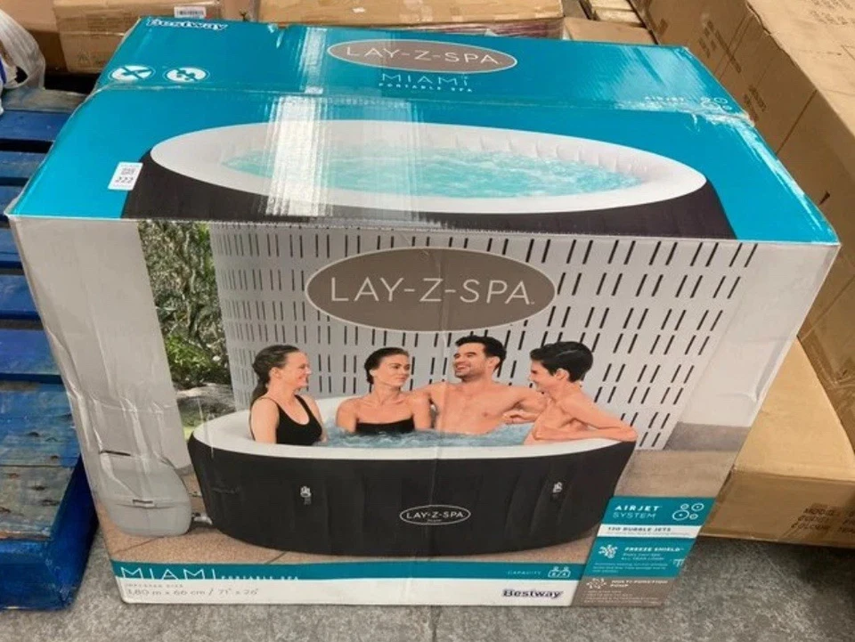 Lay-Z-Spa Miami Hot Tub for 2-4 Person Spa - Image 2 of 4