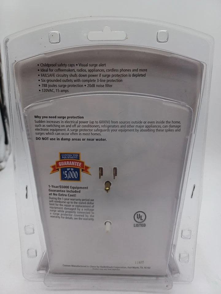Radio Shack 788 Joules Appliance 6 Outlet Surge Protector - Image 2 of 2