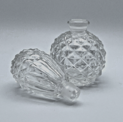 Vintage Diamond Pattern Teardrop Shaped Clear Glass Perfume Bottle