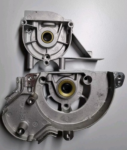 Husqvarna 122C Kurbelwellengehäuse 5228777 5228778 Crankcase Motor