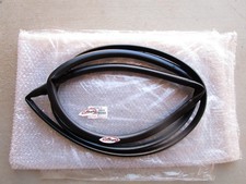 Cubierta De Antena Original Toyota Para Pickup 1989-1995 | Bisel De Goma Negro, Montaje En Pilar, Referencia 89105