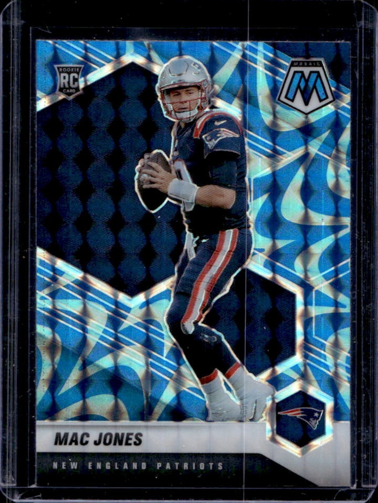 2021 Mosaic Mac Jones RC Prizm Reactive Blue Rookie #306 Patriots
