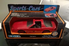 1988 ERTL Camaro Die Cast Metal 1:25 Scale Sports Cars 1:24 Medium Red