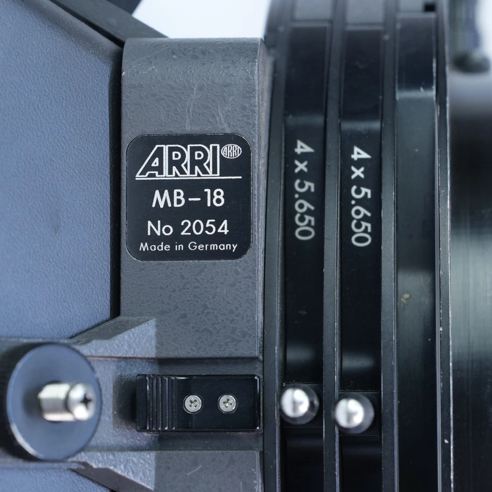 Arri MB-18 номер 2054 С 4 x 5.650 лотки матовая коробка T12-B14 - Изображение 2 из 4