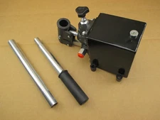 Hydraulic piston hand pump with valve for double acting cylinder 2.7 CID 1 quart
