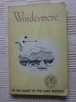 1957 WINDERMERE BOWNESS TOWN GUIDE LAKE DISTRICT AMBLESIDE 2 maps