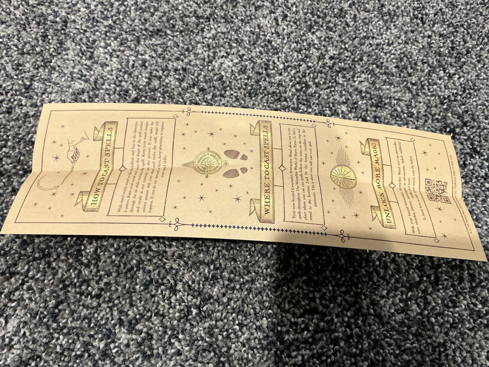 The Wizarding World of Harry Potter Interactive Wand Sequoia Red 2ND Generation