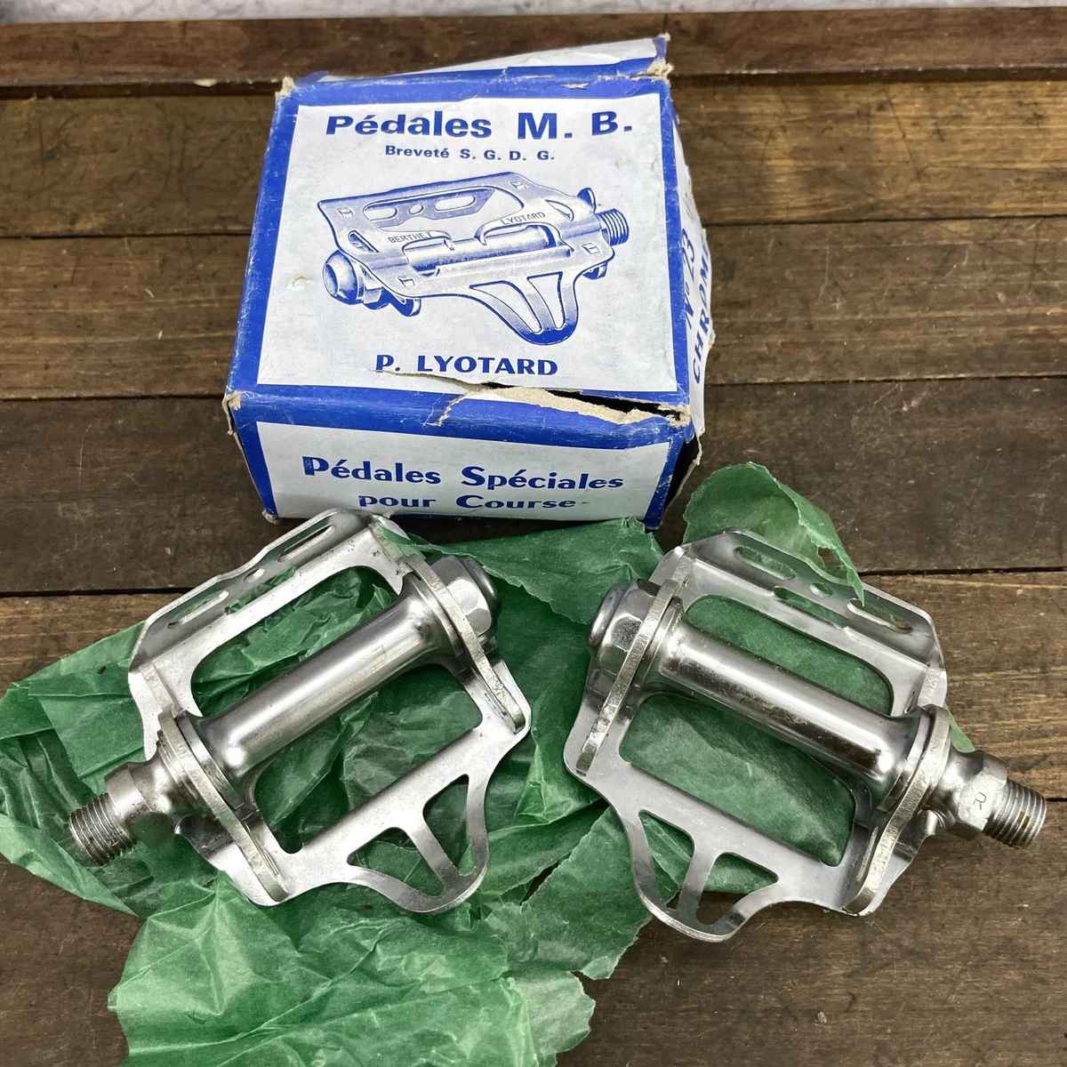 Paire de Pedales LYOTARD 460 D Dural Fr 14x1,25 Ancien velo course Randonneuse - Équipements vélos