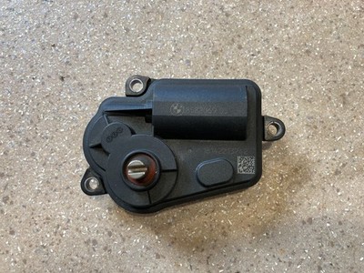 Stellantrieb BMW G31 G30 G01 G02 Abgasklappe Exhaust Valve Actuator Flap 8582069
