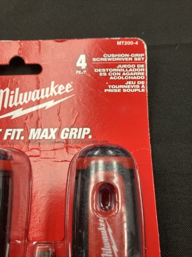 Juego de 4 destornilladores de agarre cojín Milwaukee MT200-4 nuevo al por menor por $49 - Imagen 2 de 4