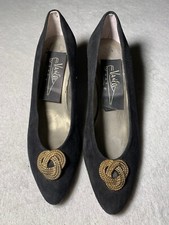 VTG NEW Vaneli Europa Sz 7.5M BLACK SUEDE PUMPS w/Golden Embellishments 3 Heel