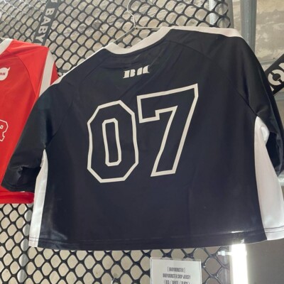 babymonster CROP JERSEY ジャージ T シャツ 赤 babymonster CROP JERSEY ジャージ T シャツ 赤 - メルカリ