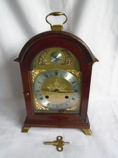COMITTI ANTIQUE STYLE BREAK ARCH STRIKING BRACKET CLOCK + KEY IN GWO