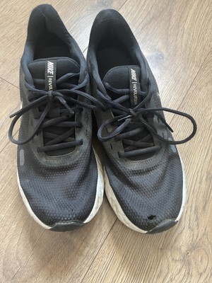 all black nike trainers ladies