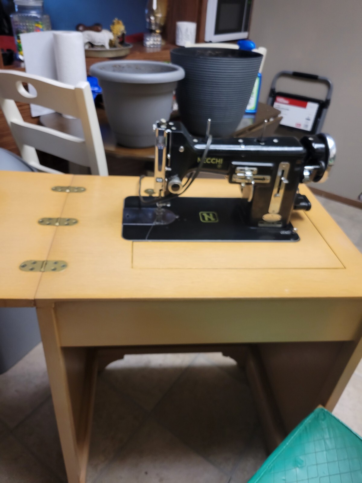 Vintage Necchi BU MIRA Sewing Machine (Motor Runs, Needle Action Moves