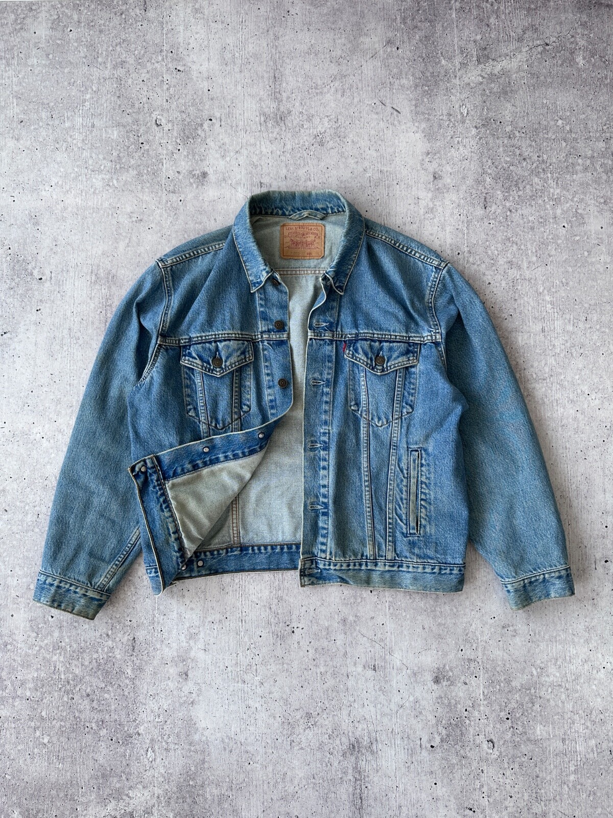 Vintage Levi’s Trucker Faded Jacket 80s-90s
