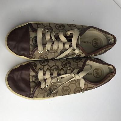 Michael Kors Monogram Logo sneakers Shoes Womens size 8.5