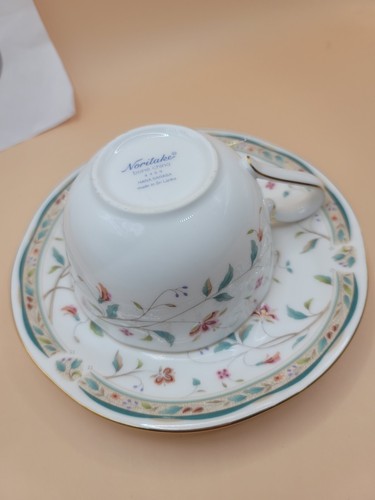 Noritake Tea Cup & Saucer Hana Sarasa 4409 Bone China - Picture 21 of 23