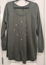 Torrid Women's Green Moon Pullover, 2