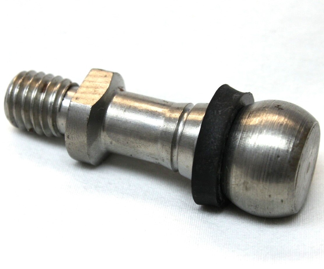 1982-1983 Camaro/Firebird Z Bar Manual Clutch Linkage Pivot Stud