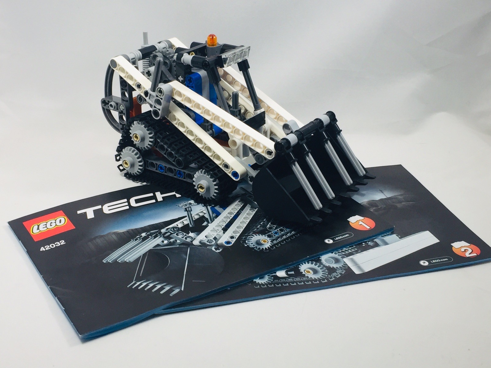 lego technic 42032