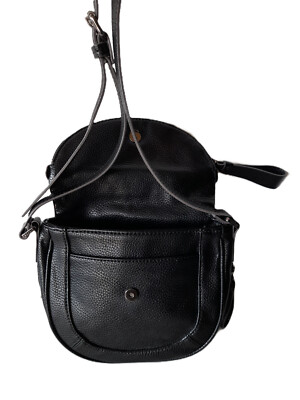 Esprit Tasche Schultertasche Umhängetasche schwarz