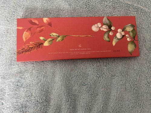 Laura Geller The Casual Collection Pallet di ombretti Berry & Blossom - Foto 4 di 6