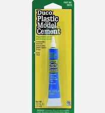 Devcon 90225 Plastic & Model Cement 0.5 oz - Strong Bond for Models & Repairs
