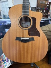 Taylor 24ce Grand Auditorium Acoustic-Electric Guitar Natural