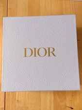Authentic CHRISTIAN DIOR Empty White Textured Gift Box 9 X9X4.5 Tissue