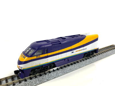Athearn 10018 F59PHI West Coast Express #903,  N Gauge