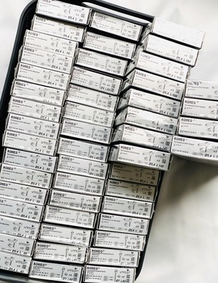 50 x SPINEART Perkutane vorgebogene Stäbe/Polyaxialschrauben Wirbelsäulenchirurgie versiegelt