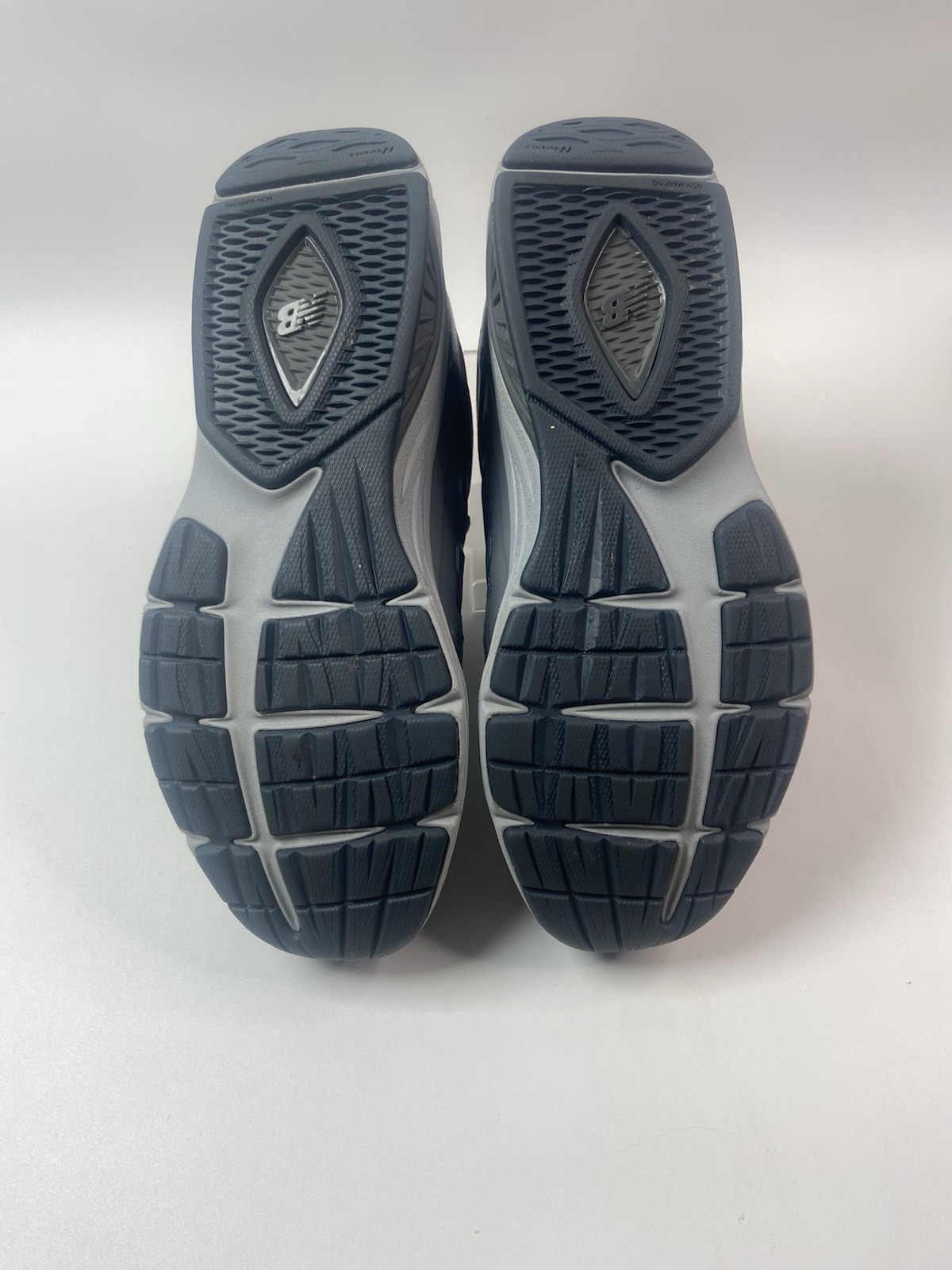 New Balance Shoes Walking Sneakers Mens 8 Gray 847v3 Athletic Low MW847GY3 thumbnail 6