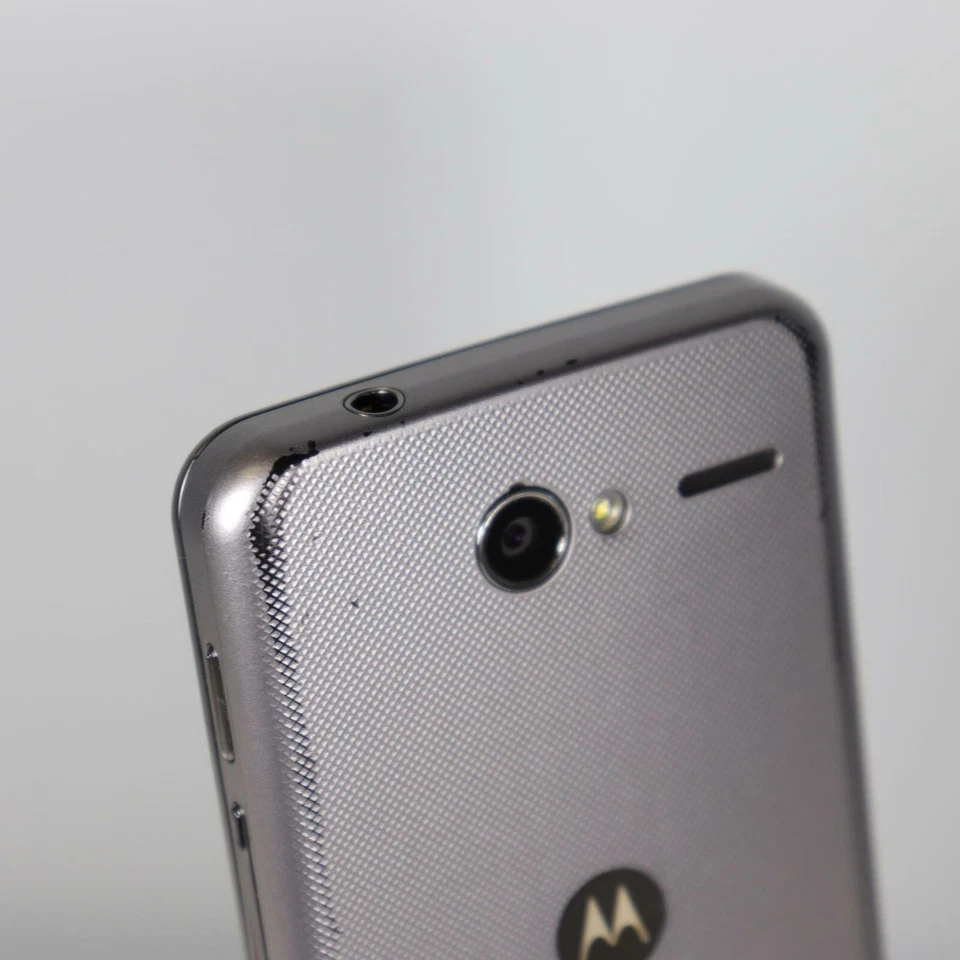 Smartphone Motorola Electrify M U.S. Cellular 4G LTE Verificado Listo XT901-3 Foto 3 de 4