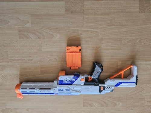 Nerf Sammlung Mit Automatik Waffen - Bild 16 von 17