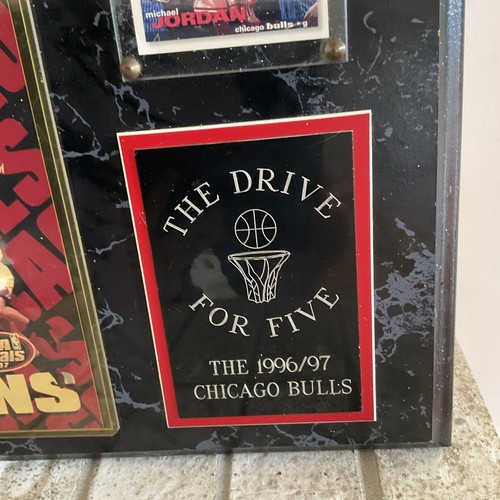 Chicago Bulls NBA Champions Plaque 1996-1997 The Drive for Five Michael Jordan - Picture 4 of 9
