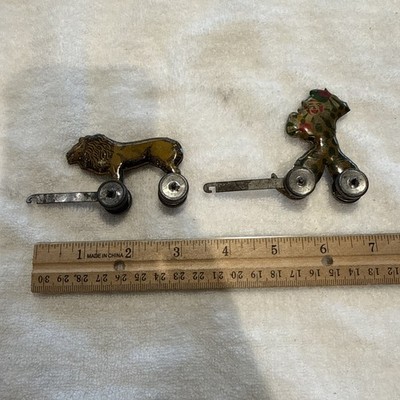 Vintage Lindstrom 2 Piece Lithographed Tin Circus Toy Set Clown Lion