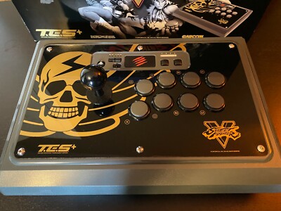 Madcatz Mad catz TES+ アーケードスティック Amazon.com: Mad Catz Street Fighter V Arcade FightStick TES+