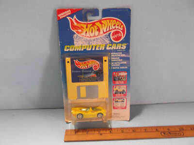  Hot Wheels Computer Cars Power Piston Interactive Collector    ''Package Damage''