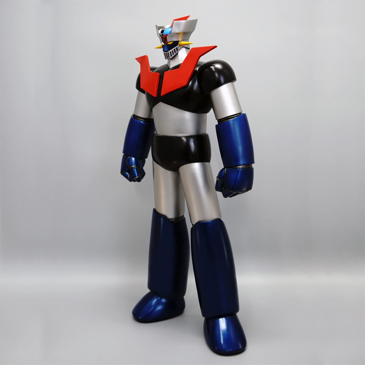 KAIYODO 1/100 MAZINGER Z MEGA SIZE 50cm SOFT VINYL MODEL KIT KAIYODO 1/100 MAZINGER Z MEGA SIZE 50cm SOFT VINYL MODEL KIT