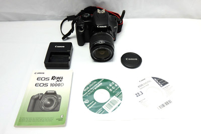 CANON EOS Rebel XS 1000D Digital SLR Camera w 18-55mm Lens + Charger,Batt Manual