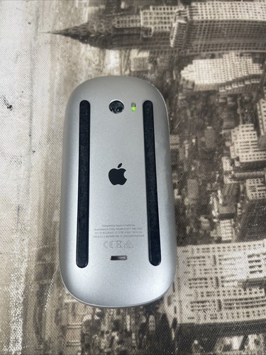 Apple Magic Mouse 2 A1657 White Bluetooth, Multi-Touch, Rechargeable - Picture 2 of 2