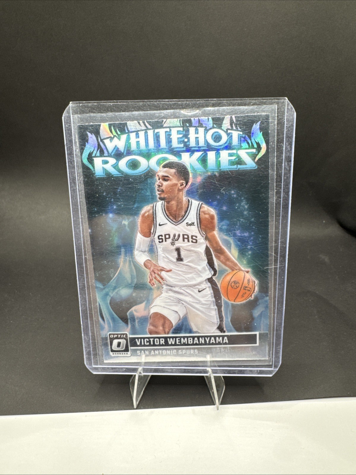 2023-24 Panini Donruss Optic - Holo White Hot Rookies Victor Wembanyama #2 (RC)