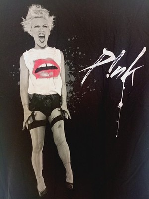 PINK - The Truth About Love Tour-Shirt XL neuwertig P!NK