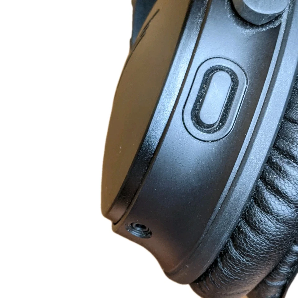 Bose QuietComfort 35 II 降噪耳机 蓝牙 无线 银色 — 第 4/4 张图片