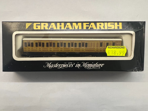 Graham Farish 0612 57ft Brake End Coach Surburban LNER | Zustand: New