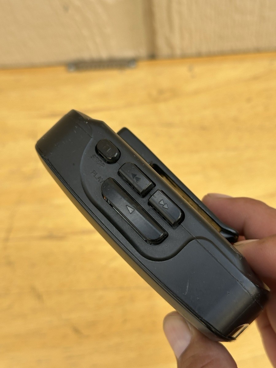 Sony Walkman Wm-ex102 Cassette Player Mega Bass C14 L3 for